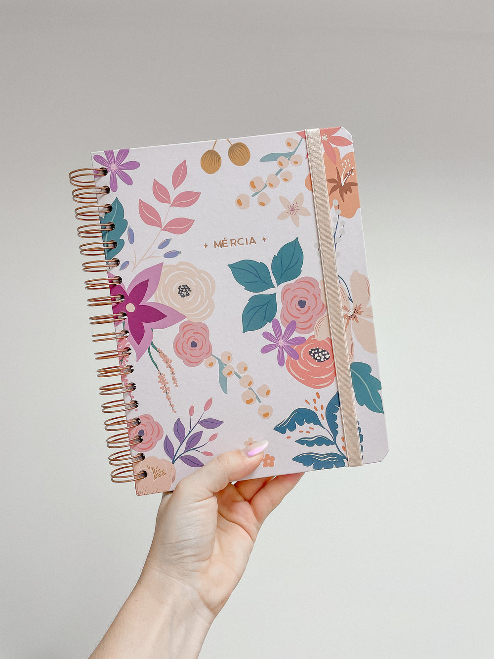 Capa + Espiral Colegial Day Garden | com Bolso e Divisórias